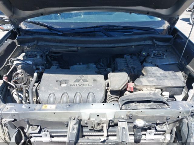 2016 MITSUBISHI OUTLANDER JA4AD3A31GZ065863 Photo 9