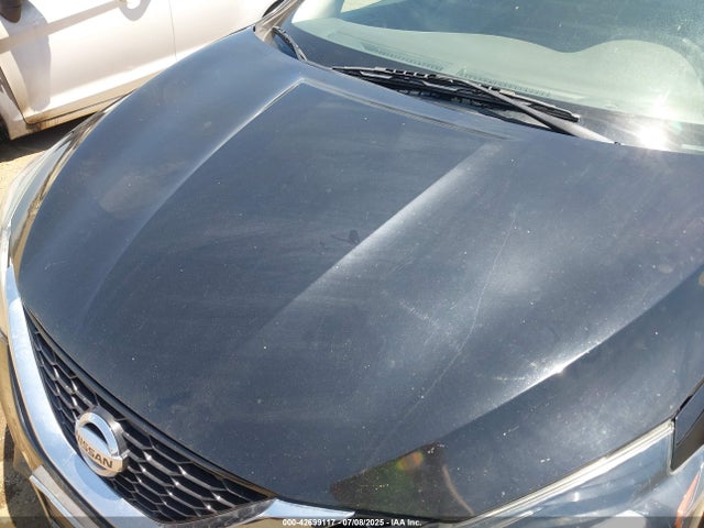 3N1CB7AP8HY264227 Nissan 2017