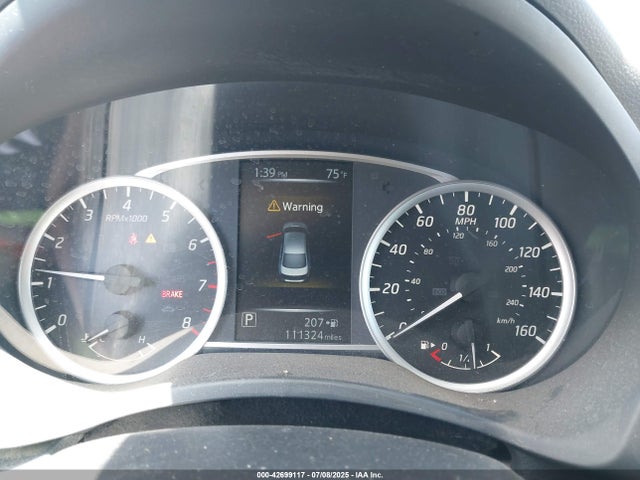 3N1CB7AP8HY264227 Nissan 2017