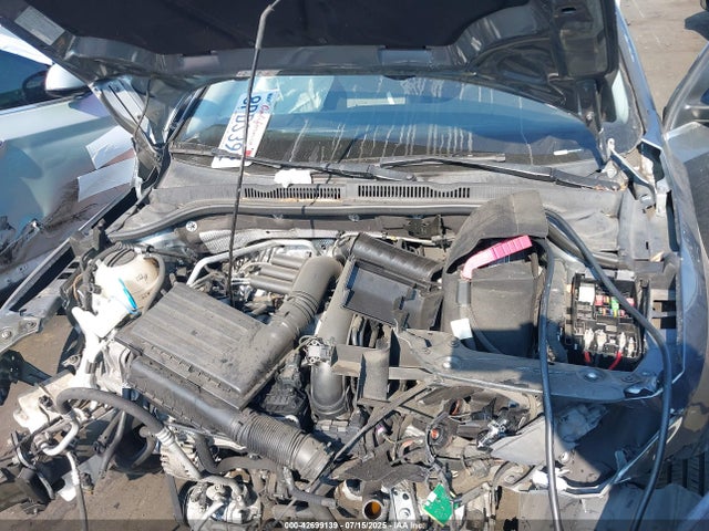 3VW2B7AJ6HM343792 Volkswagen 1.4 tsi