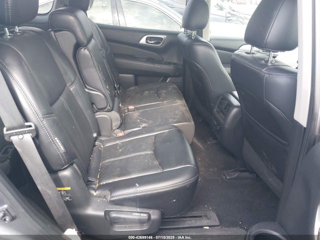 5N1DR2MM6KC590492 Nissan Pathfinder