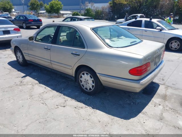 1999 MERCEDES-BENZ E 320 WDBJF65H9XA922001 Photo 2