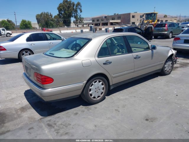 1999 MERCEDES-BENZ E 320 WDBJF65H9XA922001 Photo 3