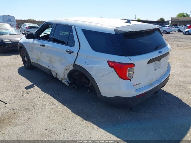 Ford Police Interceptor 2021 1FM5K8AB9MGC00317 Image 3