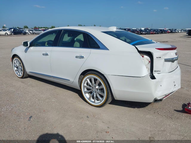 2016 CADILLAC XTS 2G61M5S32G9118700 Photo 2