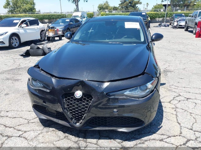 ZARFAEDN7H7532266 Alfa Romeo giulia (952)
