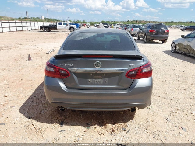 1N4AL3AP6HC491568 Nissan 2017