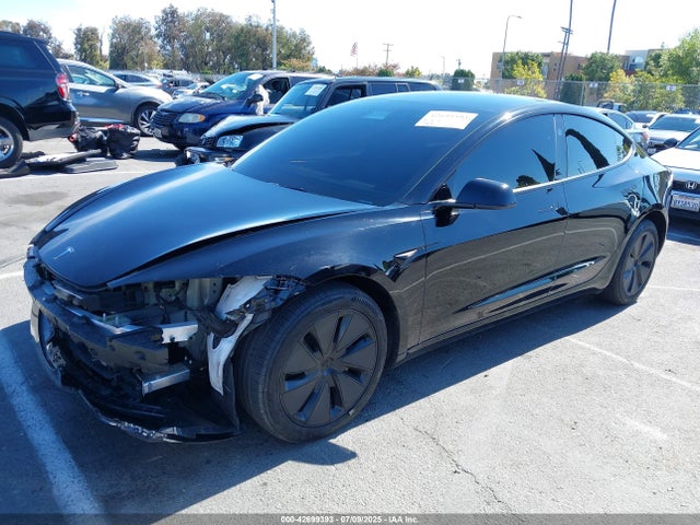 Tesla MODEL 3 2024 5YJ3E1EB8RF848995 Image 2