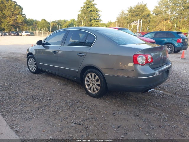 2008 Volkswagen Passat Turbo მანქანა იყიდება აუქციონზე, vin: WVWJK73CX8P109727, აუქციონის ნომერი: 42699398