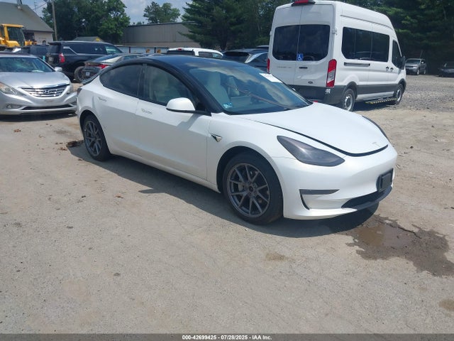 2022 TESLA MODEL 3 5YJ3E1EB1NF163490 Photo 0