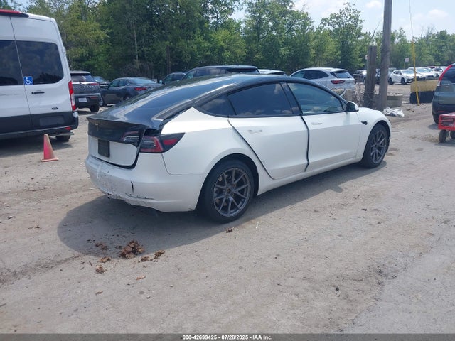 2022 TESLA MODEL 3 5YJ3E1EB1NF163490 Photo 3