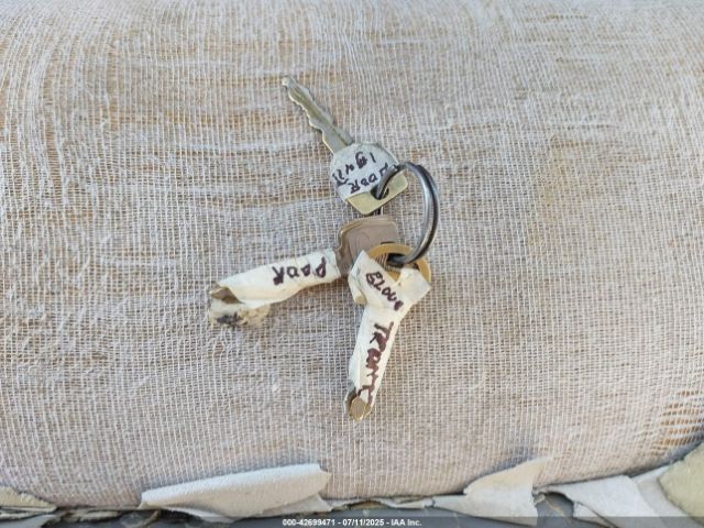 1985 LINCOLN TOWN CAR 1LNBP96F9FY674464 Photo 10