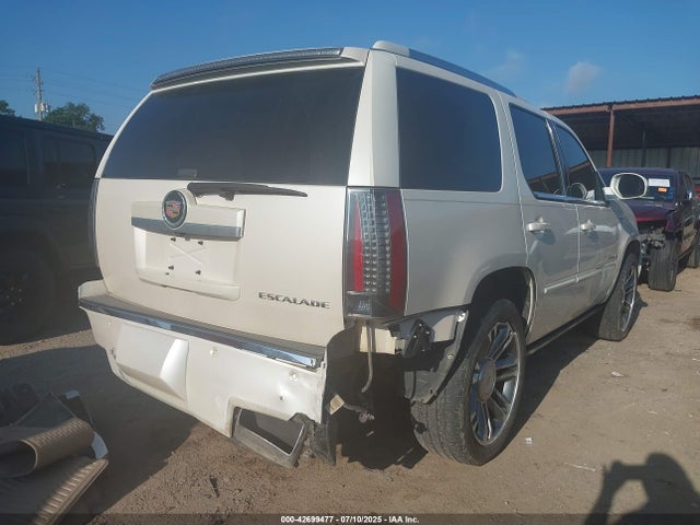 2013 CADILLAC ESCALADE 1GYS4CEF8DR154107 Photo 3