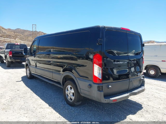 Ford 2017 2017 1FTYR2YM5HKB57731 Image 3