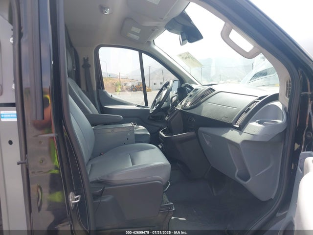 Ford 2017 2017 1FTYR2YM5HKB57731 Image 5