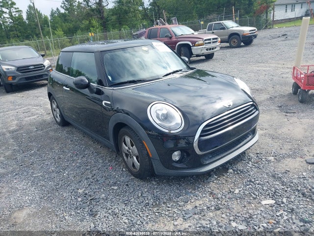 2016 MINI HARDTOP WMWXP5C5XG2D13487 Photo 0