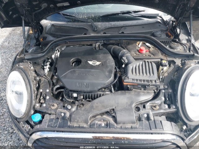 2016 MINI HARDTOP WMWXP5C5XG2D13487 Photo 9