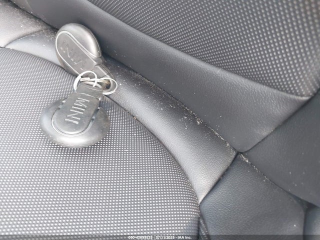 2016 MINI HARDTOP WMWXP5C5XG2D13487 Photo 10