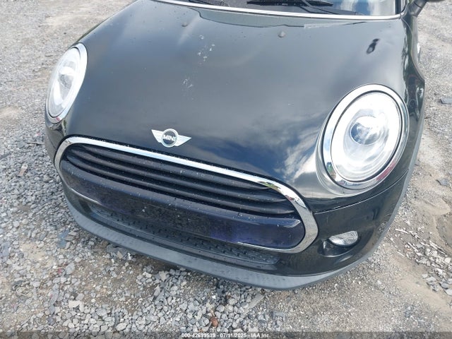 2016 MINI HARDTOP WMWXP5C5XG2D13487 Photo 5