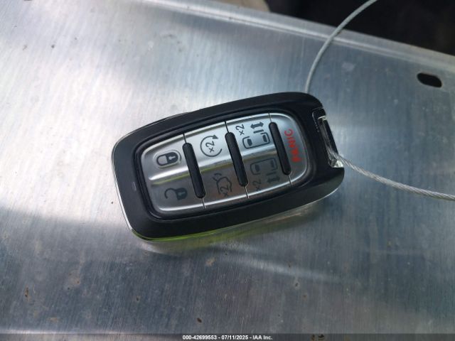 2017 CHRYSLER PACIFICA 2C4RC1GGXHR652729 Photo 10