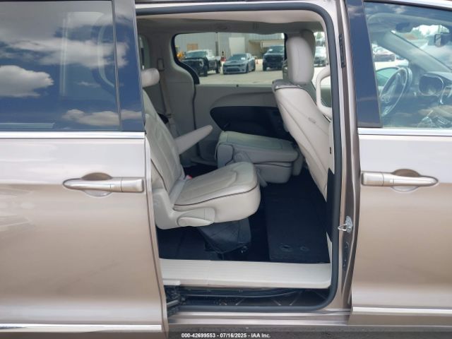 2017 CHRYSLER PACIFICA 2C4RC1GGXHR652729 Photo 7