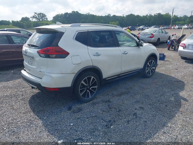 JN8AT2MV9JW341090 Nissan Rogue