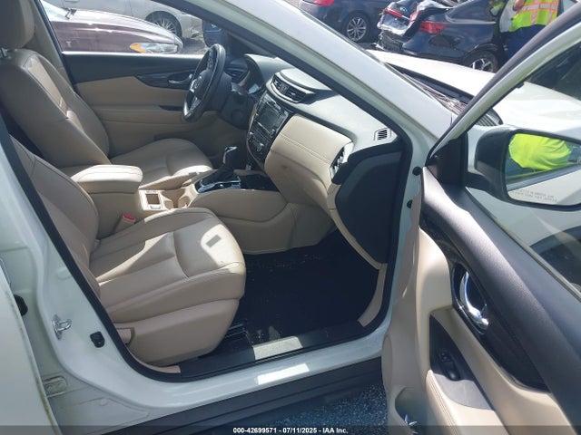 JN8AT2MV9JW341090 Nissan Rogue