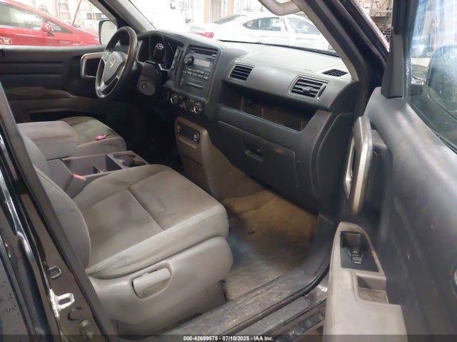 2011 HONDA RIDGELINE 5FPYK1F4XBB010737 Photo 4