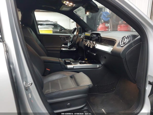 W1N4M4GB0LW027858 Mercedes-Benz m260