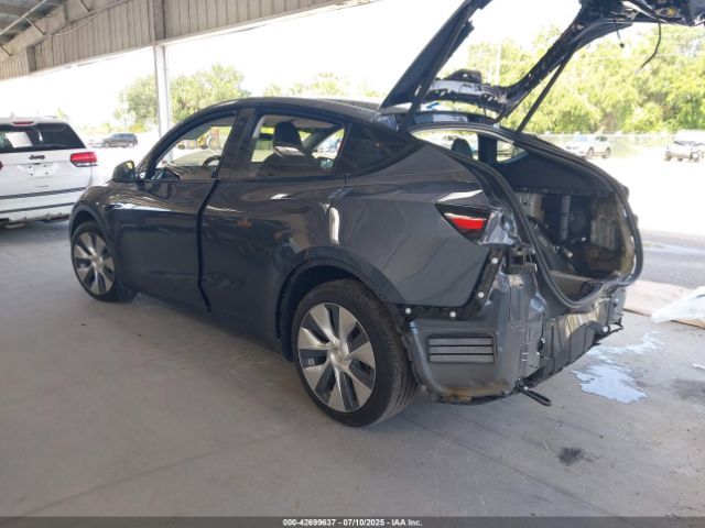 2021 TESLA MODEL Y 5YJYGDEE7MF060519 Photo 2