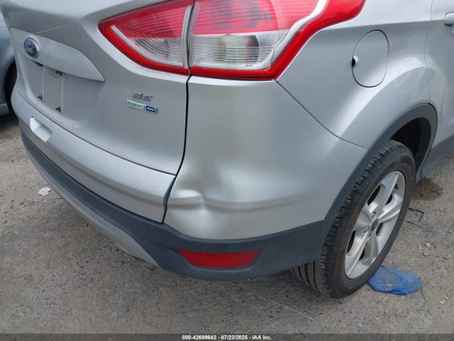 1FMCU9GX3GUB75852 Ford 2016