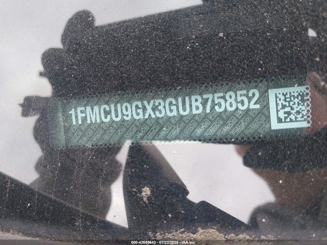1FMCU9GX3GUB75852 Ford 2016