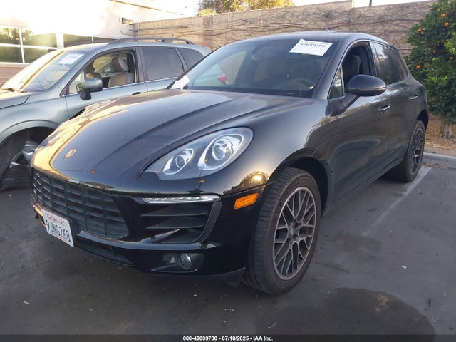 Porsche Macan 2015 WP1AB2A57FLB57731 Image 2