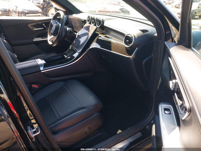 W1NKM4HB0PU023090 Mercedes-Benz m254
