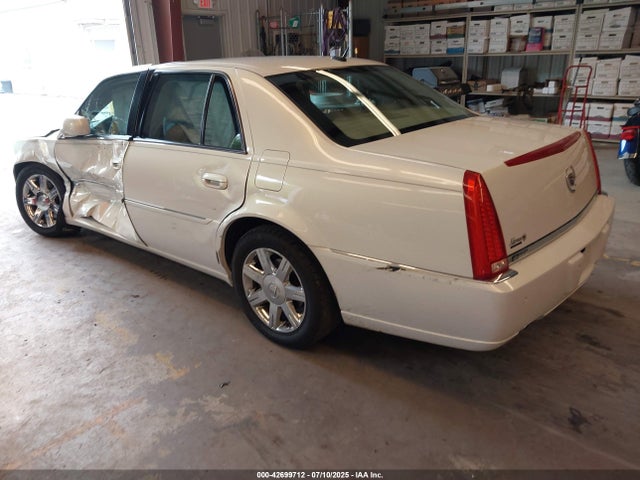 2006 CADILLAC DTS 1G6KD57Y06U184155 Photo 2