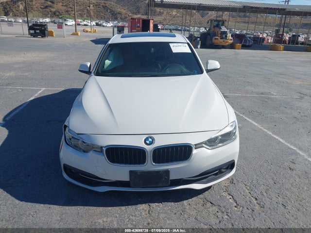 BMW 340i 2018 WBA8B3G56JNV01430 Image 12