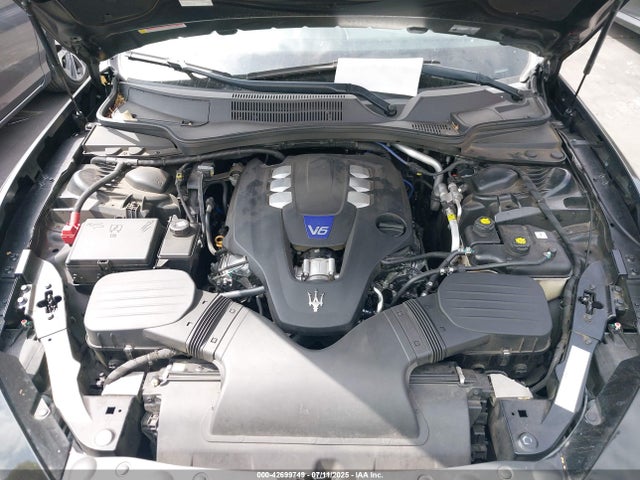 Maserati m156b 2017 ZAM57RSA2H1242396 Image 10