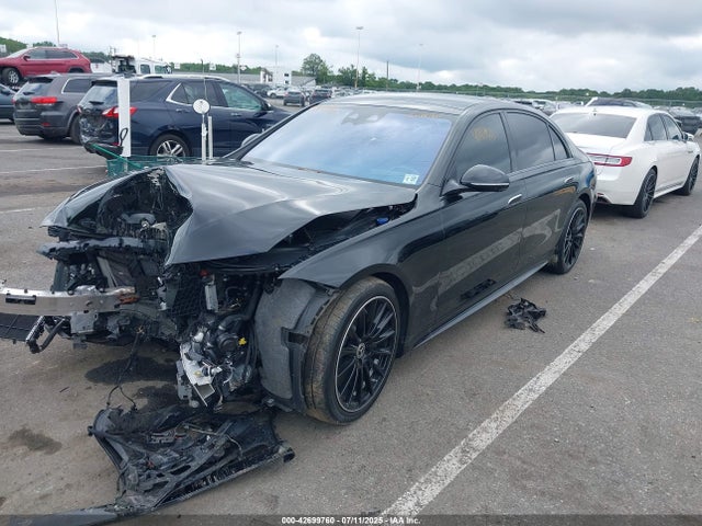 W1K6G7GB4NA128240 Mercedes-Benz m176