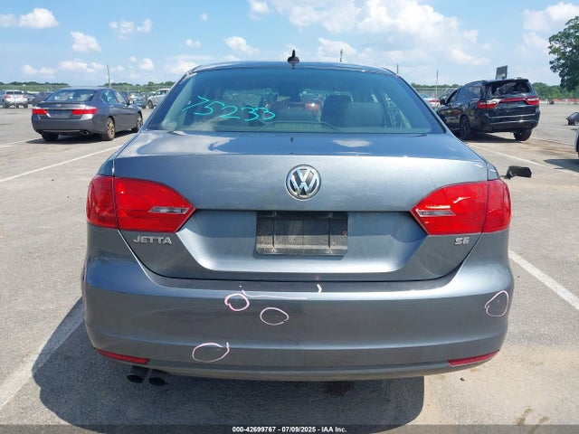 3VWD17AJ8EM247640 Volkswagen Jetta