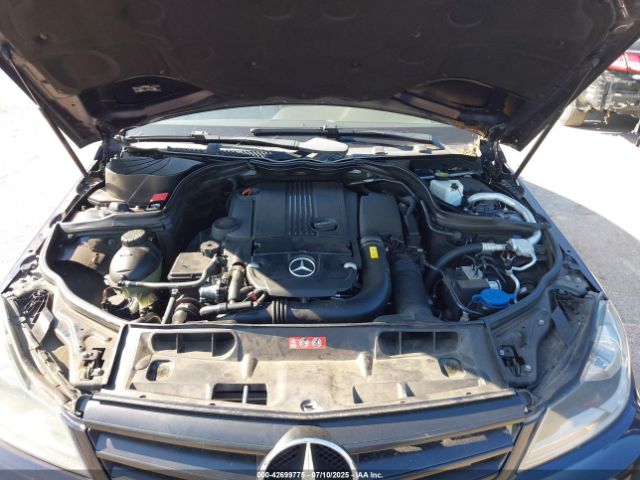 2014 MERCEDES-BENZ C 250 WDDGF4HB8ER306043 Photo 9