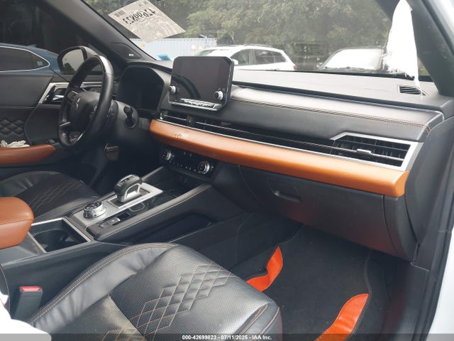 2022 MITSUBISHI OUTLANDER JA4J4VA87NZ007700 Photo 4