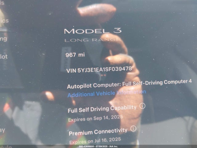 2025 TESLA MODEL 3 5YJ3E1EA1SF039478 Photo 6