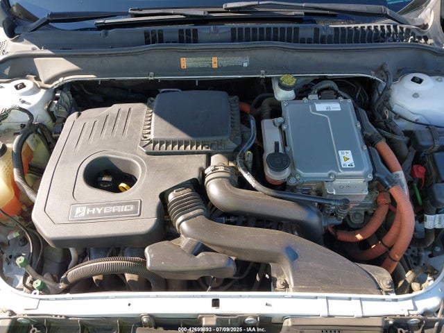 Ford 2.0l 4v atk hev 2017 3FA6P0LU5HR129986 Image 10
