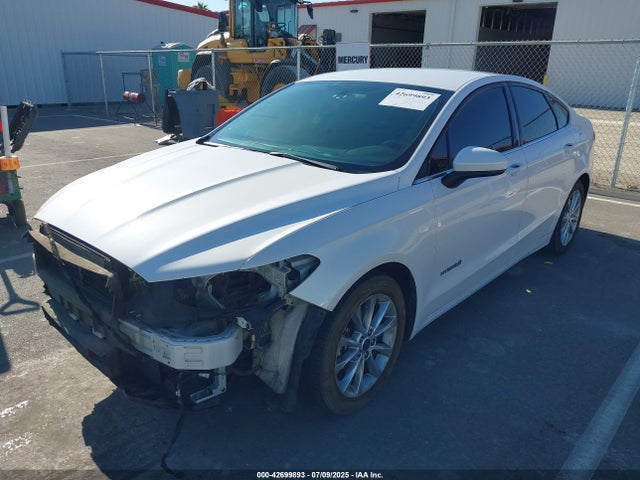 Ford 2.0l 4v atk hev 2017 3FA6P0LU5HR129986 Image 2