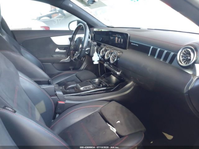 2022 MERCEDES-BENZ AMG CLA 35 W1K5J5BB6NN287052 Photo 4