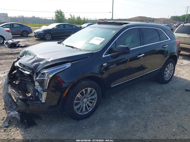 2019 CADILLAC XT5 1GYKNDRSXKZ197807 Photo 1