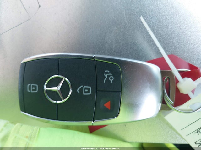 W1N4M4GB4PW287511 Mercedes-Benz m260
