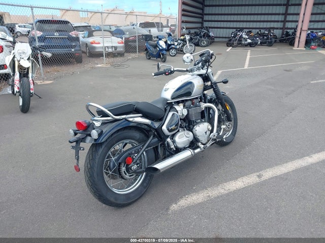 SMTD46HL6STCG0279 Triumph Motorcycle Bonneville