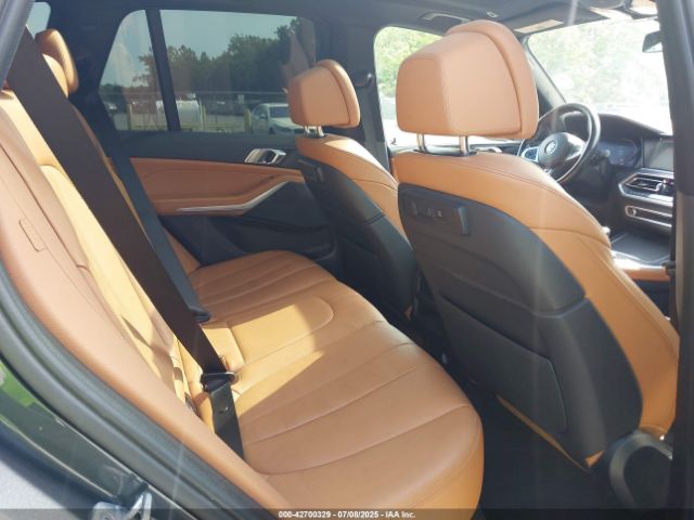 2022 BMW X5 5UXCR6C07N9L28695 Photo 7