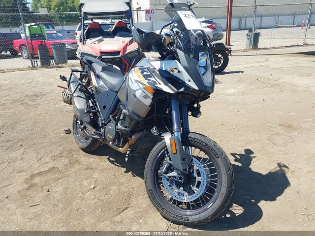 2014 KTM 1190 VBKV19406EM910137